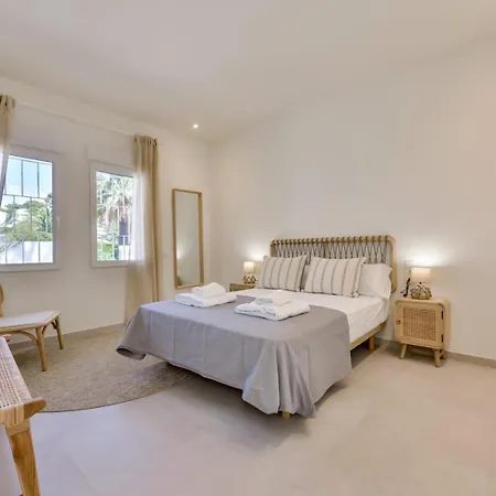 El Olivo - By Almarina Villa Moraira